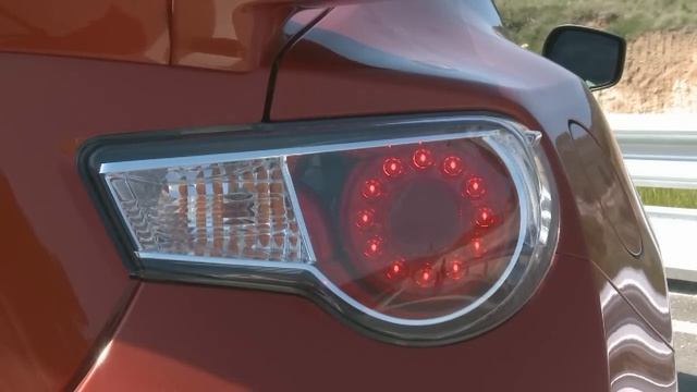 Toyota GT 86 смотреть онлайн