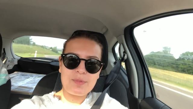 Дарю картину / Шопинг с примеркой / ЧМ по футболу / Калининград смотреть онлайн