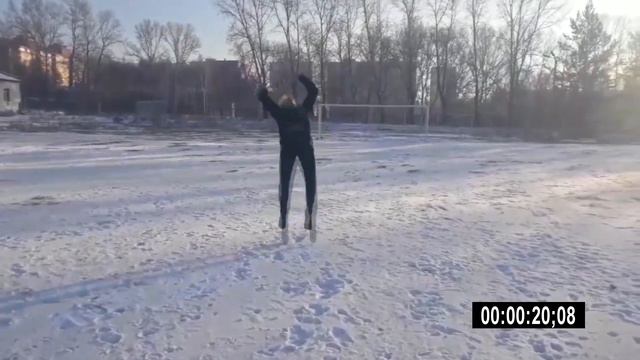 CHALLENGE! САЛЬТО НАЗАД ЗА 1 МИНУТУ НА МОРОЗЕ БОСИКОМ !ЗАКРУЖИЛАСЬ ГОЛОВА! смотреть онлайн