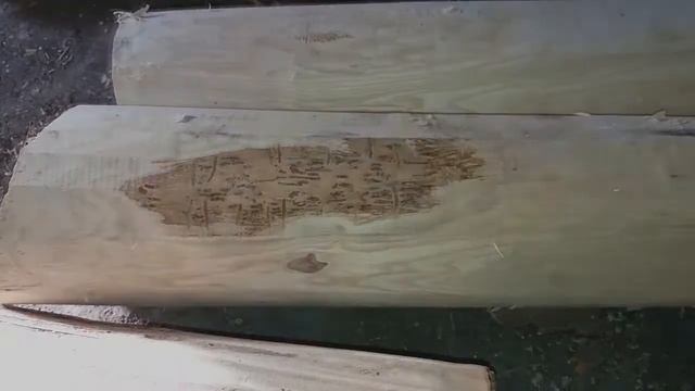 Садовый стол из бревна своими руками / С минимальными вложениями / Легко и просто смотреть онлайн