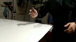 поклейка наклейки на стекло (шкаф купе)