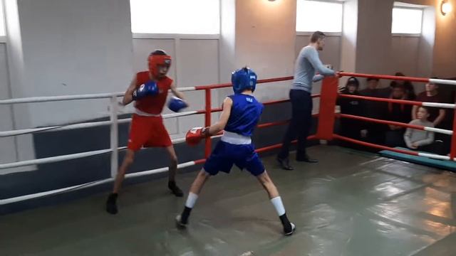 Лукавый Александр одной левой Южно-Украинск смотреть онлайн