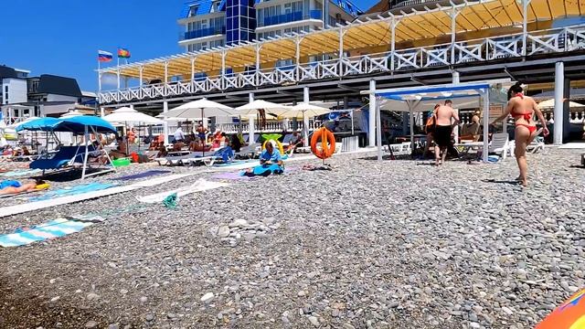 В Лазаревском все классно! 25.06.23 Море теплое,солнце яркое,трубочки вкусные!?ЛАЗАРЕВСКОЕ ?СОЧИ смотреть онлайн