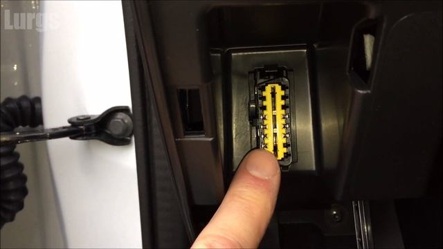 Renault Kadjar OBD2 Port Location