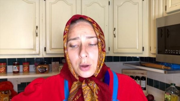 RUSSIAN BABUSHKA teaches how to make BORSCHT SOUP