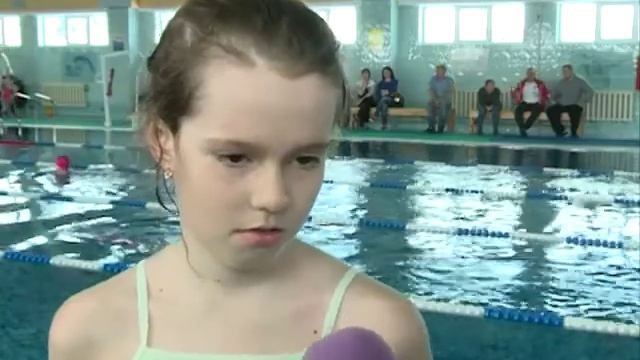 На весенний чемпионат и первенство села Яр-Сале по плаванию вышли начинающие спортсмены смотреть онлайн