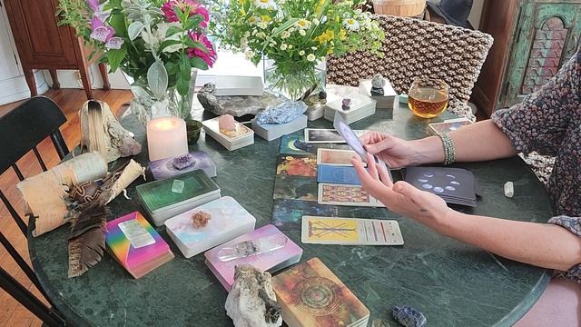 ♈ ARIES Revealing Your True Self...timeless oracle + tarot reading смотреть онлайн