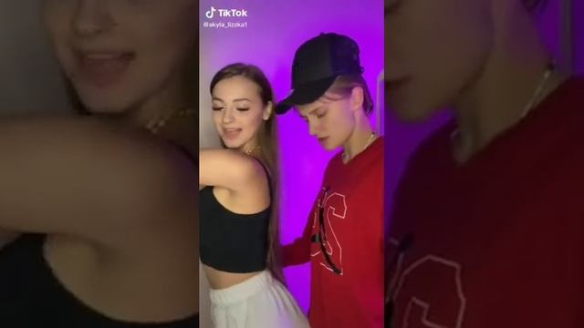 НАРЕЗКИ АКУЛА ЛИЗЗКА И ИРА ТИК ТОК смотреть онлайн