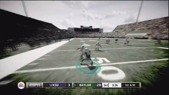 NCAA Football 13 - Robert Griffin III - NCAA 13 Demo Gameplay (Heisman Challenge Mode) смотреть онлайн