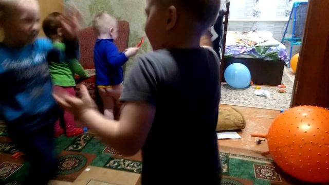 Домашние танцы под реп смотреть онлайн