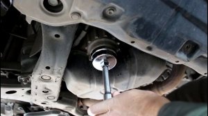 Замена масла и фильтров в двигателе на Lexus RX 350 Лексус 2012 года