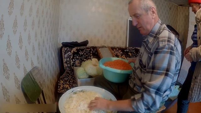 Как посолить капусту, самые счастливые дни для деда смотреть онлайн