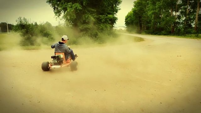 Дрифт Трайк могёт!!! Мощное видео смотреть онлайн