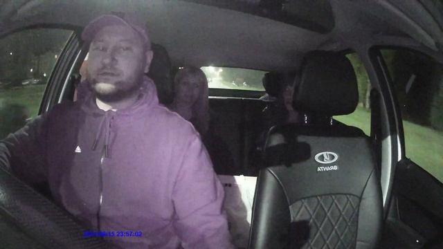 "Вези меня МРАЗЬ" В в ЯНДЕКС ТАКСИ. НАХАМИЛИ НО ЗАПЛАТИЛИ! смотреть онлайн