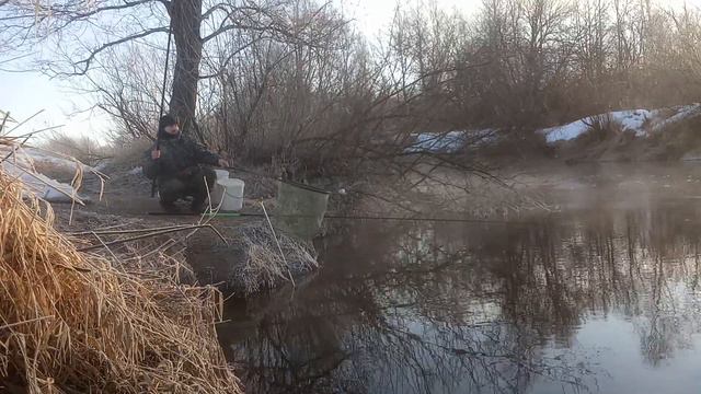 А что клюет на Десне на яме??? смотреть онлайн