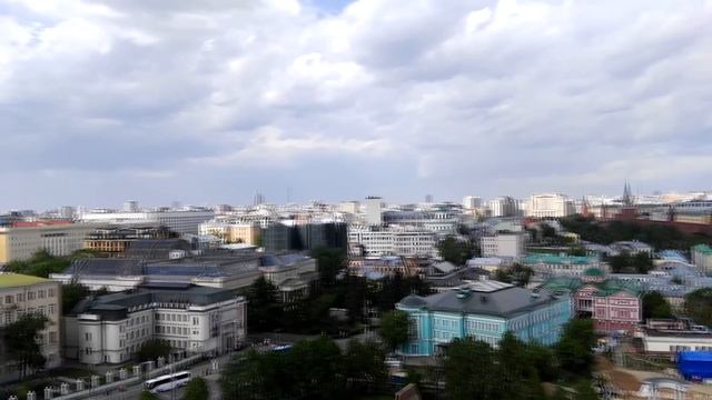 Россия глазами иностранца | Виды Москвы | Московское метро | Аптекарский огород Москва. смотреть онлайн
