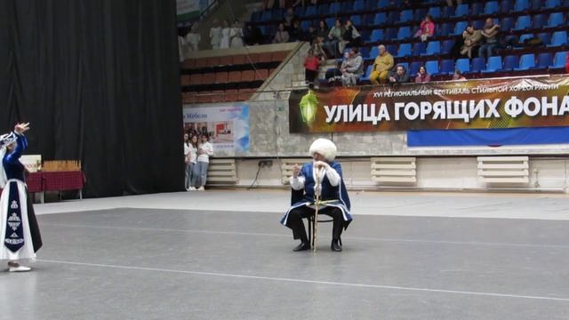 "Наири". Ансамбль армянского танца "Урартук". Магнитогорск. смотреть онлайн