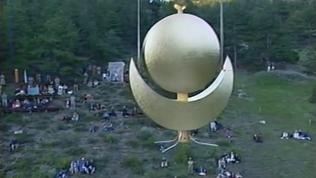 The Construction of the Great Stupa of Dharmakaya (in Colorado) смотреть онлайн