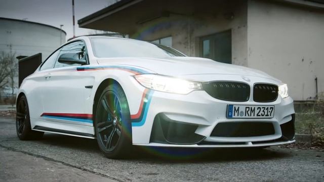 BMW M4 - BMW M Performance Film