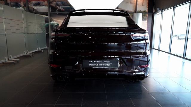 Porsche Cayenne E-Hybrid Coupé Exclusive Manufaktur в Порше Центр Ясенево смотреть онлайн