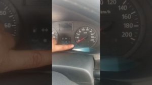 как узнать сколько литров в баке бензина Рено логан?