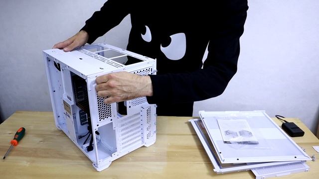 Лучший корпус для компьютера Lian Li O11 Air Mini смотреть онлайн