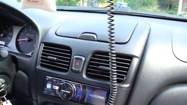 Nissan Sentra SE-R Spec V смотреть онлайн