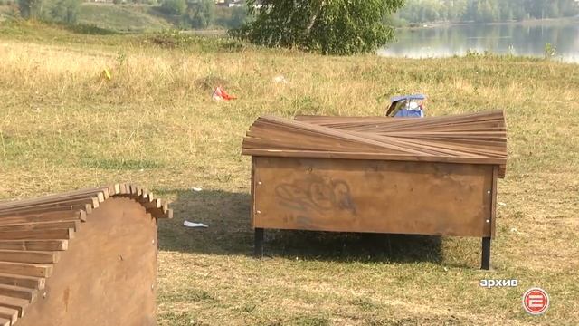 Некоторые получают от этого удовольствие. Как изменился народный пляж «У тополей» в Ревде смотреть онлайн