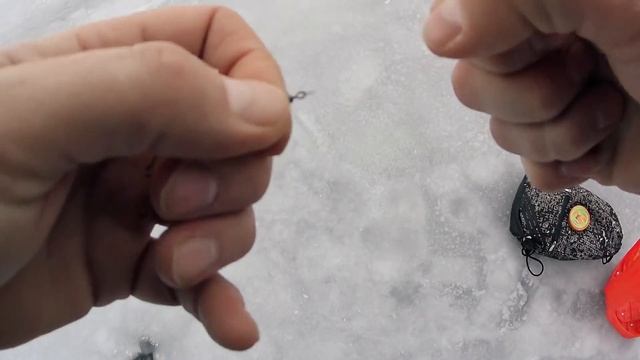Ловля на Черта. Зимняя рыбалка. Окунь со льда. смотреть онлайн