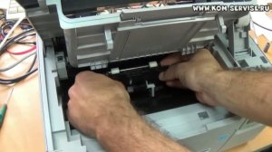 Что делать если МФУ Samsung 3400, 3405, 3407 плохо берет или не берет бумагу. Замена ролика.
