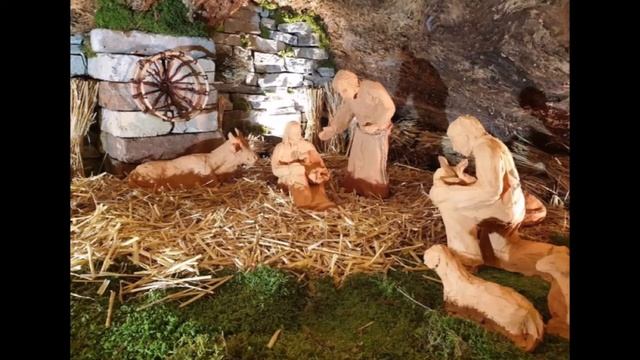 Jaslice v kotu смотреть онлайн