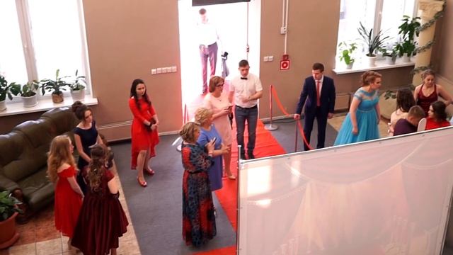 Выпускной в стиле "Оскар". 11 "А" класс школы №6 смотреть онлайн