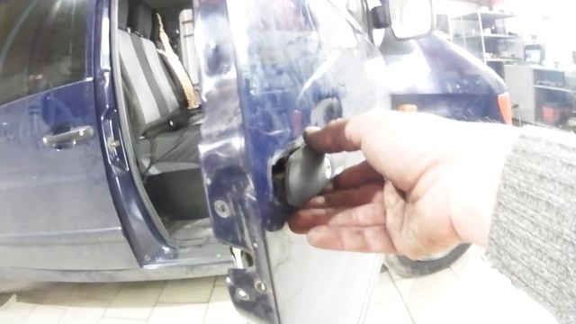 Mercedes Vito ремонт центрального замка смотреть онлайн