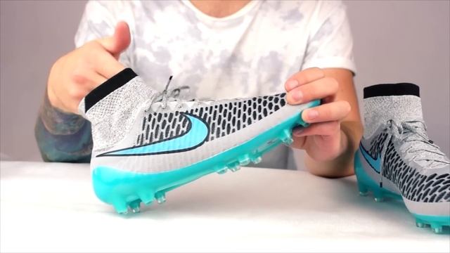 Обзор бутс Nike Magista Obra от Trendsport смотреть онлайн