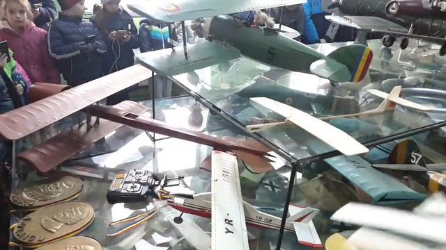 Pucioasa Muzeul Aviatic General Cosmonaut Dumitru Dorin Prunariu смотреть онлайн