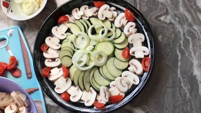 ГРИБЫ С ОВОЩАМИ В ДУХОВКЕ ♥️Рецепт подкупает простотой! смотреть онлайн