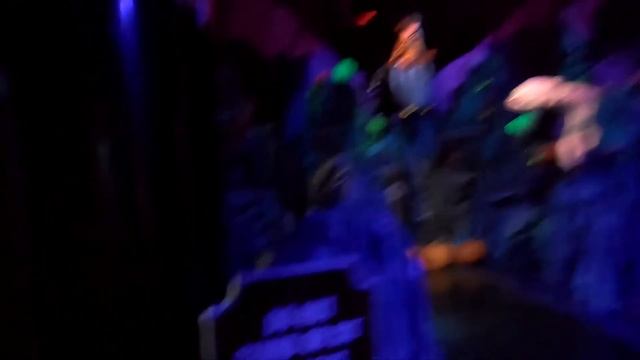 SHREK'S ADVENTURE LONDON 2020 TOUR PART 2 смотреть онлайн