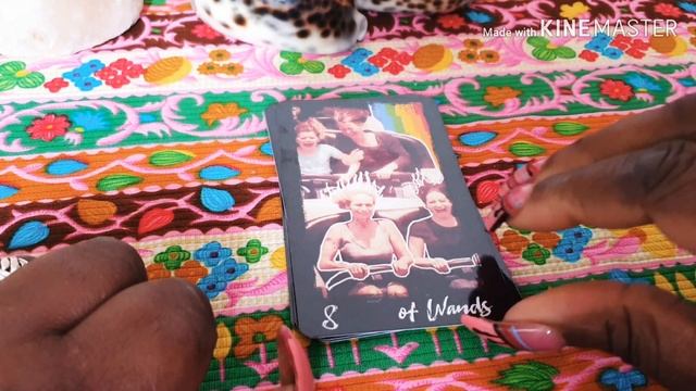 Bad Ass Tarot by Harley Spencer: Flip through смотреть онлайн