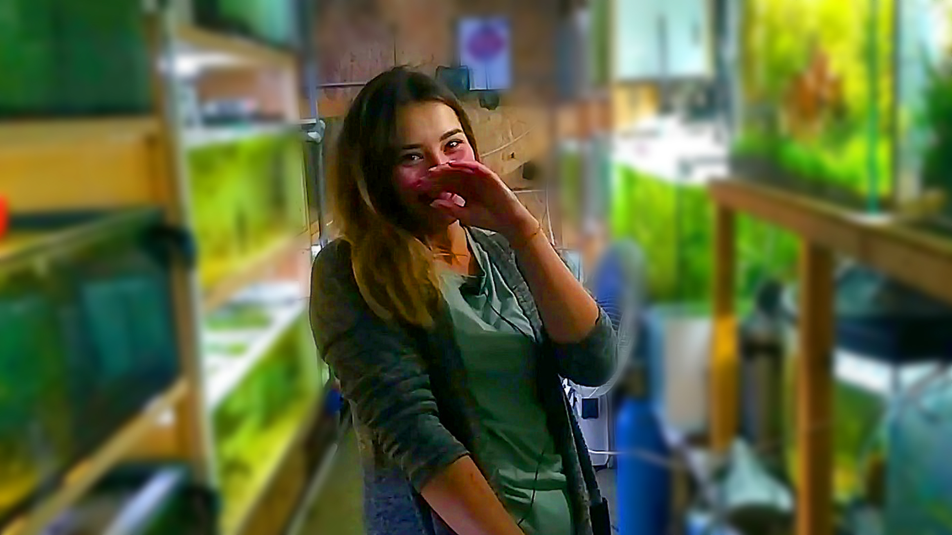 Пришлось вечером задержаться у Аленки на разводне .... смотреть онлайн