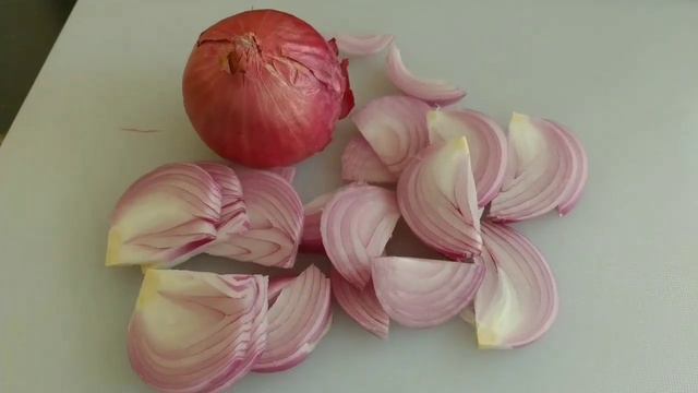 వేసవిలో పచ్చి ఉల్లిపాయ తింటున్నారా...అయితే ఈ వీడియో మిస్ కాకుండా చూడండి смотреть онлайн