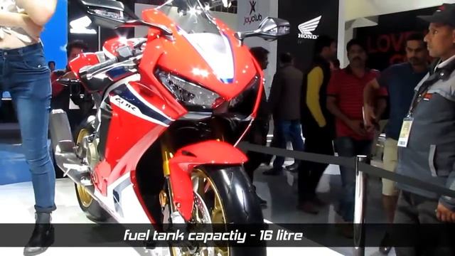 Honda CBR 1000 RR Fireblade 2018 launch and first look | Auto advice смотреть онлайн