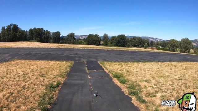 BEGINNER RC HELICOPTER! - Eachine E160 RTF Helicopter - REVIEW & FLIGHTS смотреть онлайн