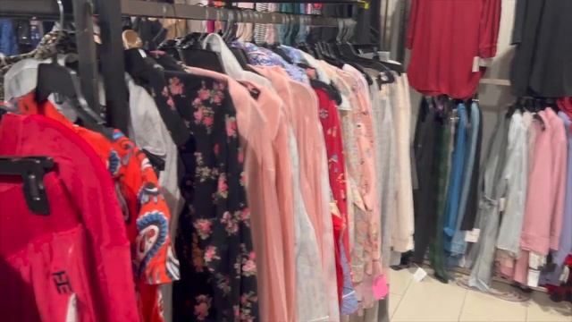 Аутлет Saks OFF Fifth Avenue и Nike | Шопинг в Америке | Большие скидки! смотреть онлайн