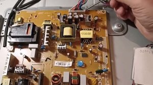 PHILIPS 32PFL3017H60 Не включается