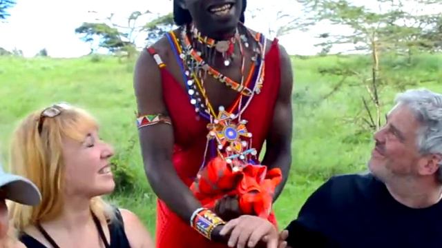 Gary's Happy Masai Birthday смотреть онлайн