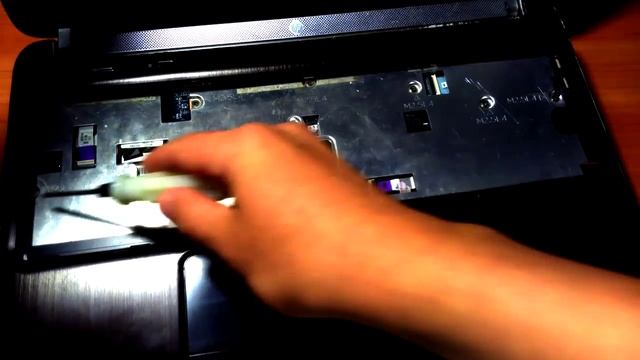 Как разобрать и почистить ноутбук Hp pavilion dv6 смотреть онлайн