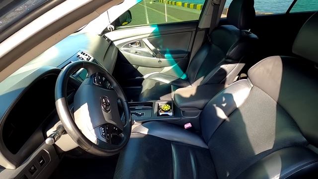 Такая только у него. Toyota Camry 40 с креслами от Lexus GS. Тюнинг и уникальные доработки владельц смотреть онлайн