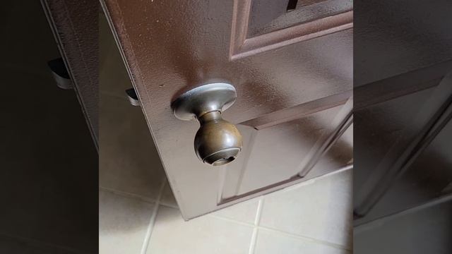 Home Depot Automated Copy Key Maker Review - Do Not Use It Before Watching This! смотреть онлайн