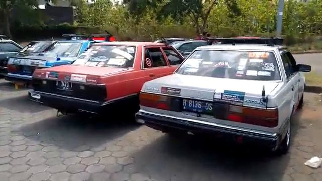 Bokong kotak (AE ) Accord executive смотреть онлайн