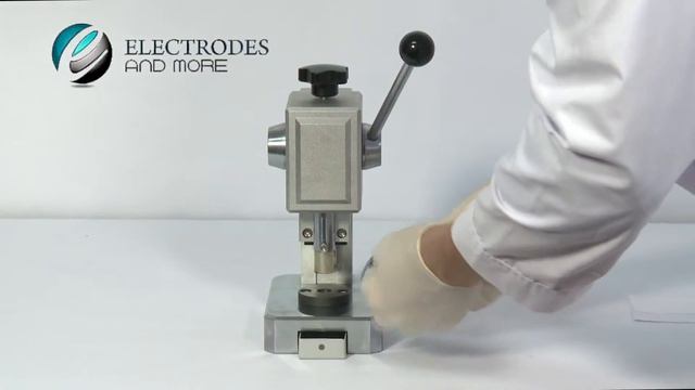 Coin Cell Components Punching Machine Operational Video смотреть онлайн